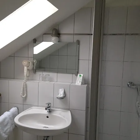 Astra Hotel 5*