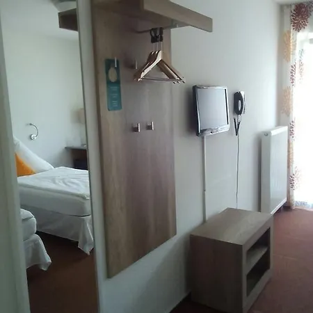 Astra 5*